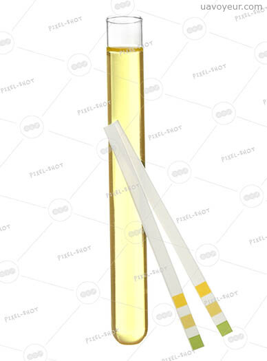 自分のおしっこを飲むK