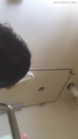 山中ゆみ ごねんせい シャワー2